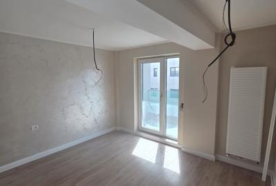 Apartament cu 2 camere decomandat în Tomis Plus - 12
