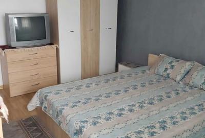Apartament cu 2 camere decomandat în Petros - 3