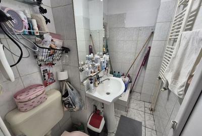 Ap decomandat 4 camere , 2 bau si 2 balcoane-zona Colentina bloc 1986 - 17
