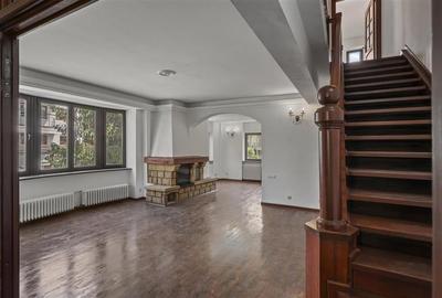 Casă individuală cu 10 camere cu Canalizare în Floreasca - 8