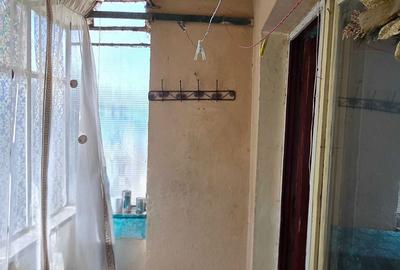 Apartament cu 2 camere decomandat în Valea Rosie
