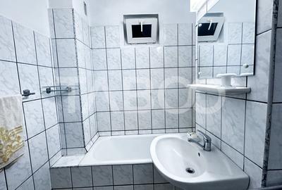 Apartament cu 4 camere decomandat, mobilat în Vasile Aaron - 8