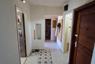 Apartament cu 2 camere decomandat în Central - 2