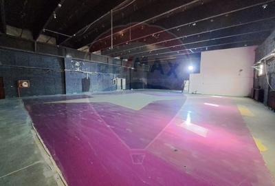 Spatiu comercial de 1500 mp de inchiriat in zona P-ta Presei Libere Spatiu comercial de 1500 mp de inchiriat in zona P-ta Presei Libere - 2