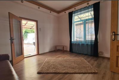 Casa  4 camere , curte individuala ,petfriendly Schei - 4