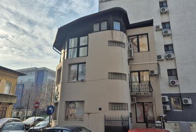 Casa S+P+1 Etaj+M - 170 mp - piata Victoriei - 1