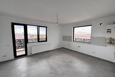 Apartament cu 2 camere decomandat în Titan