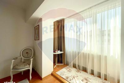 Apartament cu 3 camere decomandat, mobilat în City Park Mall