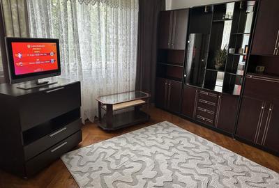 Apartament cu 2 camere semidecomandat în Calea București - 2