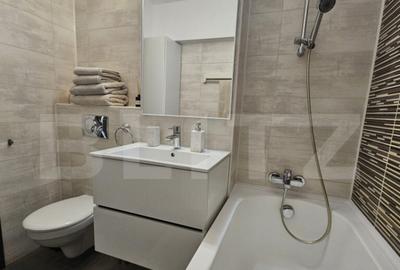 Apartament cu 3 camere, 83 mp, etaj 2, Craiovita Noua, zona - 5