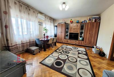 Apartament cu 4 camere semidecomandat în Semicentral - 4