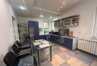 Casă cu 5 camere cu Teren 938 Mp în Lipovei - 2