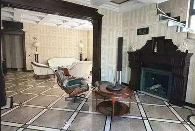 Apartament tip Duplex 179,10mp in Vila si Curte I Zona Parcul Carol I