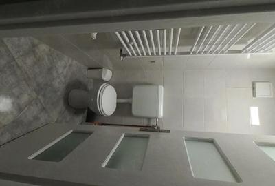 Apartament cu 4 camere semidecomandat în Central - 9