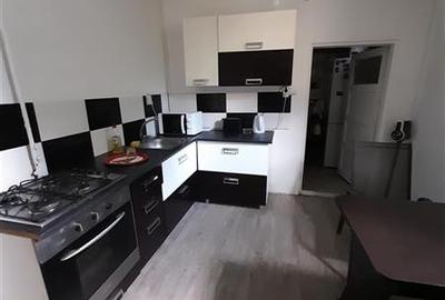 Vanzare casa 5 camere zona Schuller - 2