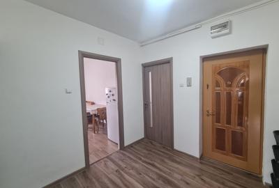 Apartament cu 2 camere decomandat în Răcădău - 2