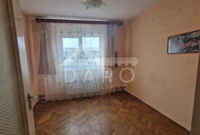 Apartament cu 4 camere în 1848 - 2