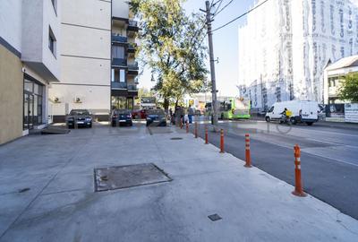 Spațiu comercial, de 280 mp, în Militari - 43