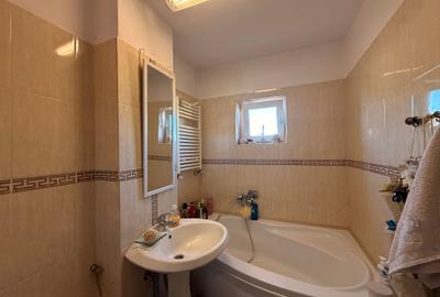 Comision 0% , Ap. 3 camere , decomandat , etaj 2/4 - Lipovei - 7