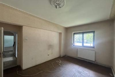 Apartament cu 3 camere decomandat în Nicolae Titulescu - 5