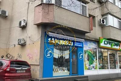 Spațiu comercial, de 18 mp, în Ștefan cel Mare