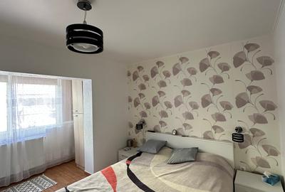 Apartament cu 3 camere decomandat în Lipovei - 9