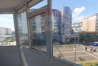 Apartament cu 4 camere zona ULTRACENTRALA