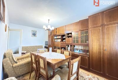 Apartament cu 3 camere decomandat, mobilat în Lipovei - 12