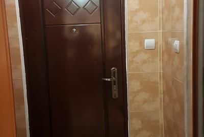 Apartament semidecomandat în Rulmentul - 2