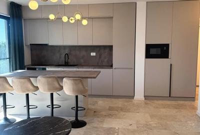Apartament cu 3 camere semidecomandat, mobilat în Dămăroaia