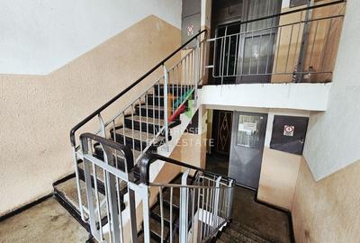 Camera | Garsoniera 12 mp | Tractorul | Etaj 4 - 10