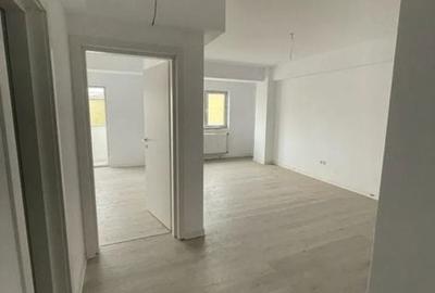 Apartament cu 4 camere în Calea București - 2