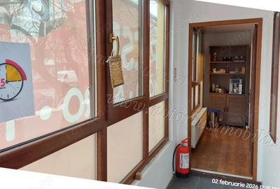 Apartament cu 3 camere decomandat în Central - 12