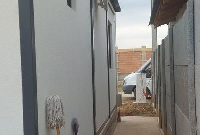 Casă cu 2 camere cu Teren 300 Mp în Central
