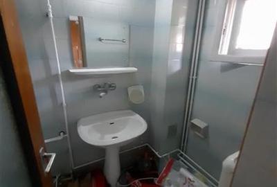 Vanzare casa 5 camere zona Schuller - 9