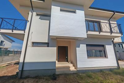 Casă individuală cu 5 camere cu Piscina în Tunari - 31