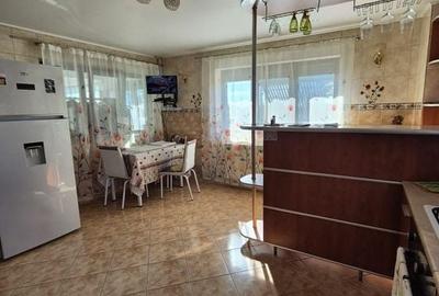 Casa + magazin Orasul Fundulea, stradal DN3 - 21