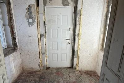 Casă cu 3 camere cu Teren 900 Mp în Central - 16