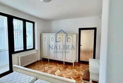 Casă cu 4 camere în Central - 1