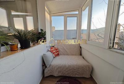 Garsonieră decomandată, mobilată în 1 Mai - 7