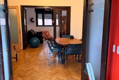 Casă individuală cu 5 camere cu Canalizare în Decebal - 3