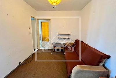 Apartament de vanzare in Sibiu - 2 camere - bloc cu lift - 3