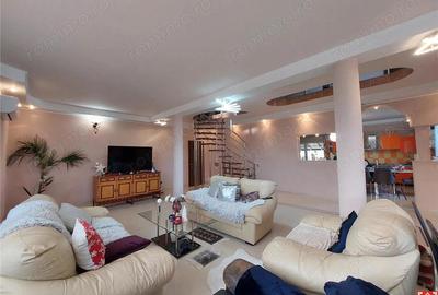 Casa mare pentru 2 familii sau pentru afacere - 11