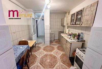 Apartament cu 3 camere decomandat în E3 - 4