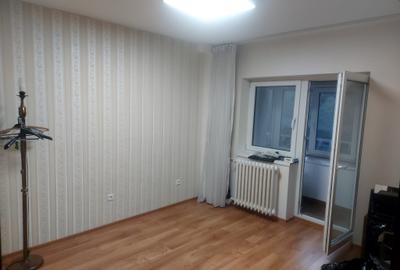 Apartament cu 4 camere semidecomandat în Unirii - 5