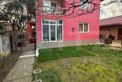 Casă cu 7 camere cu Teren 300 Mp în Central - 3