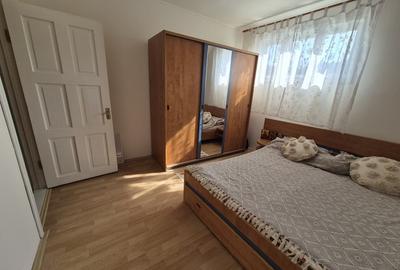 Brezoi, zona centrala, dar linistita, casa cu 5 camere - 13