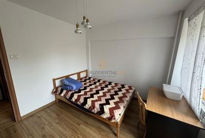 Apartament 3 camere decomandat, spatios, 5/8 -Bd.Unirii, Comision 0% - 7