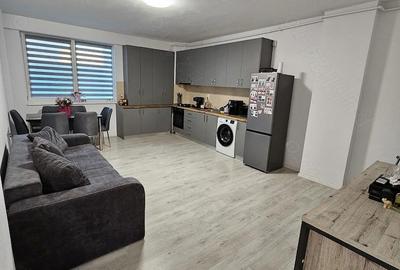 Apartament cu 2 camere decomandat în Central - 3
