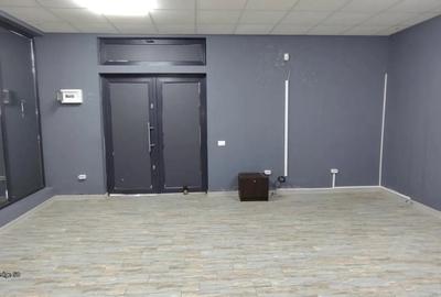 Spațiu comercial, de 36 mp, în Corbii Mari - 1